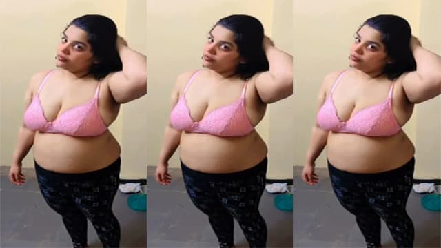 Indian Sexy Chubby Tanker Wife Blowjob Video 2026